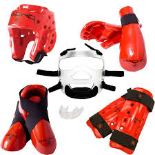 Macho Dyna Deluxe Sparring Gear Set With Face Shield On Sale