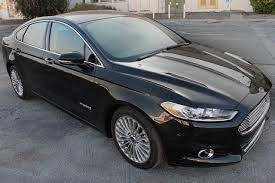The ford fusion was among the first cars to feature an integrated key fob that combines the key with the car's remote so that you do not have to carry two separate pieces. Used Ford Fusion For Sale With Photos Cargurus