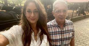 A man testified that arias visited him in utah on june 5, and that she told him she had cut her hands on broken glass while working at a restaurant called margaritaville. Peers Collect Serious Questions Against Jennifer Arias The Next Speaker Of The House Of Representatives