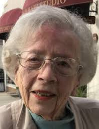 Renee Moser's Instagram, Twitter & Facebook