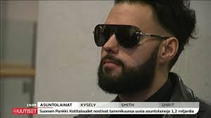 Juontaja Axl Smith tuomittiin ehdolliseen vankeuteen