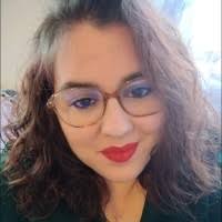 100+ profils pour “Iris”