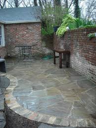 Flagstone Patio I Like How This Is Edged Patio Stones Flagstone Patio Design Patio Design