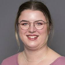 Ingrid Petersen's Instagram, Twitter & Facebook