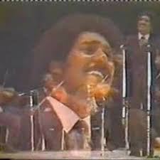 Listen to مااحلى ساعات اللقاء