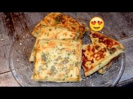 Des Brick Facon Msemen Cette Recette Est Inhabituelle Une Nouvelle Astuce En Cuisine Ou Moyen Pour Tricher Afin D Obtenir Des Recette Brick Recette Msemen