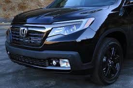 Detailed specs and features for the used 2017 honda ridgeline black edition including dimensions, horsepower, engine, capacity, fuel economy, transmission, engine type, cylinders, drivetrain and more. 2017 Honda Ridgeline Awd Black Edition Review Digital Trends