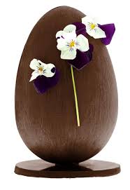 Epingle Sur Paques Design Easter Design Chocolate