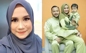 Mila sebenarnya nak masukkan gambar sekitar persembahan mila di melaka. Memang Rasa Rindu Nak Tapi Suami Saya Kurang Mengizinkan Kerana Mila Jirin Gempak