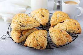 Scone nho khô