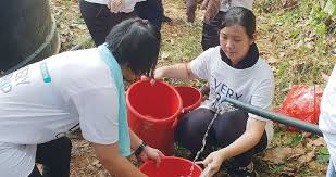 Air merupakan keperluan asas kepada semua kehidupan. Selamatkan Air Bersih