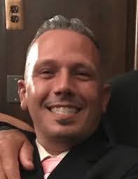 Justin Ferretti's Instagram, Twitter & Facebook