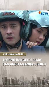 Argo dan Salma berhasil mengamankan bukti! Apakah kali ini William akan  percaya pada Salma? 🫨💥 Di sisi lain, Salma dalam bahaya!! Apakah Argo dan  William berhasil menyelamatkan Salma? Saksikan ...