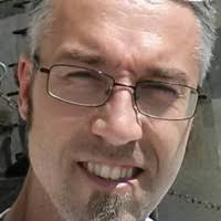 20+ perfiles de «Demko»