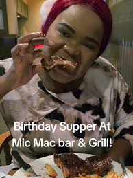 Macs Bar and Grill Arlington