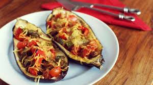 Ripiene e leggermente croccanti, conquisteranno davvero tutti! Melanzane Ripiene Light Per Un Pasto Leggero E Gustoso