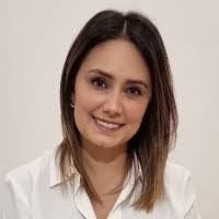 Pamela Loman's Instagram, Twitter & Facebook