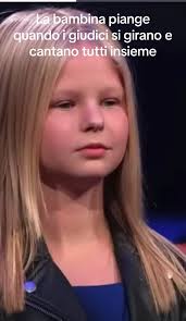 #thevoicekids #lara #shakeitoff