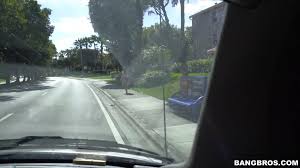 ▷ Hailey Little in Petite cutie shows her wild side (Photo 33) | Bangbros