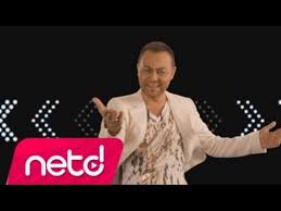 Sohbet Zamani Sohbet Sesli Chat Sesli Sohbet Guvey Basi Dolama Gelenegi Dugunleri Renklendiriyor Baskili Poset Music Songs Ve Pop Music