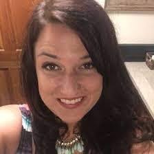 Alexis Bills's Instagram, Twitter & Facebook