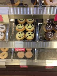 Unsere qualität macht den köstlichen unterschied. Cliff1976 On Twitter Produktionsfehler Bei Dunkin Donuts Munchen Hbf Gestern