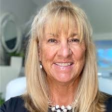 Claudia Mcclain's Instagram, Twitter & Facebook