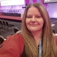 Michelle Hayhurst's Instagram, Twitter & Facebook