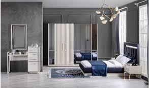 Lauren Gold Yatak Odasi 2020 Yatak Odasi Yatak Odasi Tasarimlari Yatak Odasi Ic Tasarimi