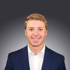 Justin Pearman's Instagram, Twitter & Facebook