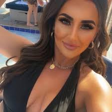 Sara Rees-Evans (@ReesSara)