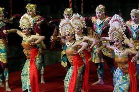Daftar Tarian Daerah 34 Provinsi Yang Paling Populer Bukareview