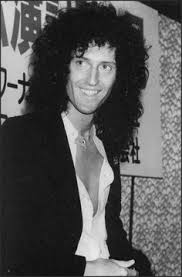 Brian may is widely acknowledged as one of the most influential, innovative, technically gifted and recognisable guitarists in the history of rock. 63 Brian May Ideas Brian May Queen Brian May Queen Band