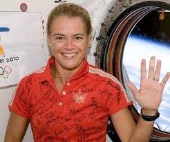 Julie payette is a canadian engineer, astronomical scientist, and former astronaut. Julie Payette Biography Facts Childhood Family Achievements