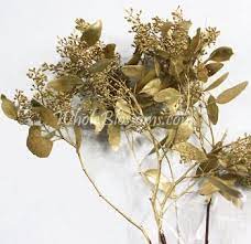 Pin On Silver And Gold Flowers