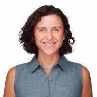 Sarah Skelly's Instagram, Twitter & Facebook