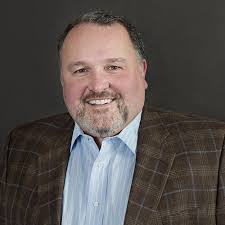 Christopher Cavey's Instagram, Twitter & Facebook