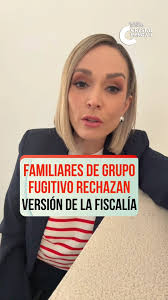 ▷Al ritmo de "Un Puño de Tierra" de Antonio Aguilar, familiares y amigos de  los integrantes del grupo Fugitivo, exigieron en la presidencia municipal  de Reynosa, Tamaulipas, la pronta localización con vida