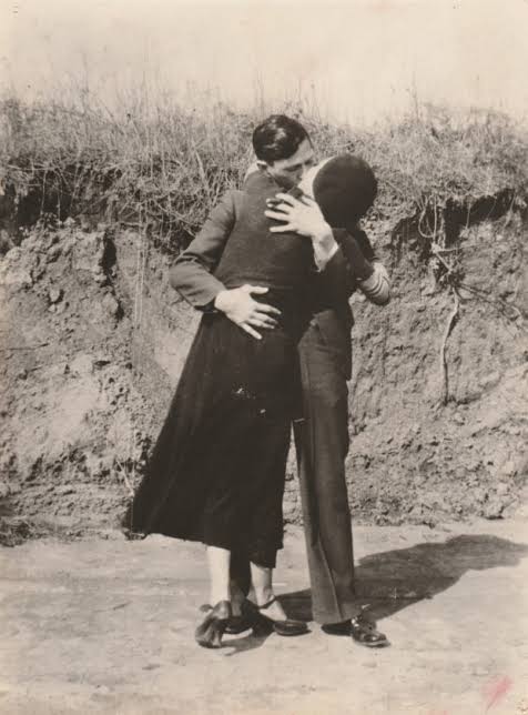 Bonnie & Clyde: The Very First Exhibition of Historical Photographs -  Feature Shoot