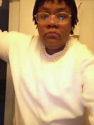 Hi all! I just wanted to introduce myself and share a photo I took I'm  forty one in Baltimore definitely looking