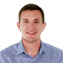 Damon Hobson's Instagram, Twitter & Facebook