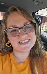 Seen out the corner of my eye and used my glasses to get a quick snapshot.