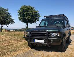 The land rover discovery, also commonly known as the disco, is a series of medium to large premium suvs, produced under the land rover marque, from the british manufacturer land rover, and later jaguar land rover. Land Rover Discovery 2 Dachtrager Von Lero Overland