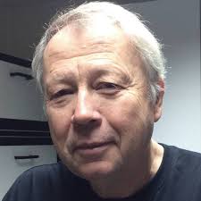 Quantenmedizin mal physikalisch betrachtet nach Prof. Dr. Josef Kwiatkowski  Wenn man ein paar Haare und zwei Tropfen Blut auf einem Zellstoffträger in  einem Tütchen in den Kopfhörer des NLS-Sytems plaziert, ist die