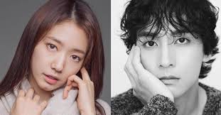Park Shin Hye wrote about marriage and pregnancy: "Hello, this is Park Shin  Hye. The weather is getting chilly these days. I am wondering if you all  are taking care of yourselves.