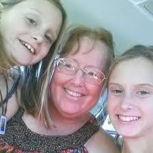 Karen Staab's Instagram, Twitter & Facebook