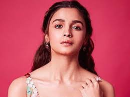 #alia bhatt #alia bhatt bend her bones #alia bhatt instagram #alia bhatt video #alia bhatt video actor alia bhatt has shared an appreciation post, on the occasion of crossing 50 million followers on. Alia Bhatt Clocks 30 Million Instagram Followers Thanks Fans Brightmediaentertainment Provides Latest News On Movies Trailers Interviews Fashion And Lifestyle At One Place