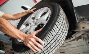 Pakar safety beberkan ciri ban perlu diganti. 7 Tanda Ban Mobil Harus Ganti Autoexpose