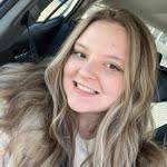 Ashley Huett's Instagram, Twitter & Facebook