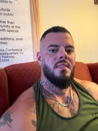 Being lovable and not desperate in relationships